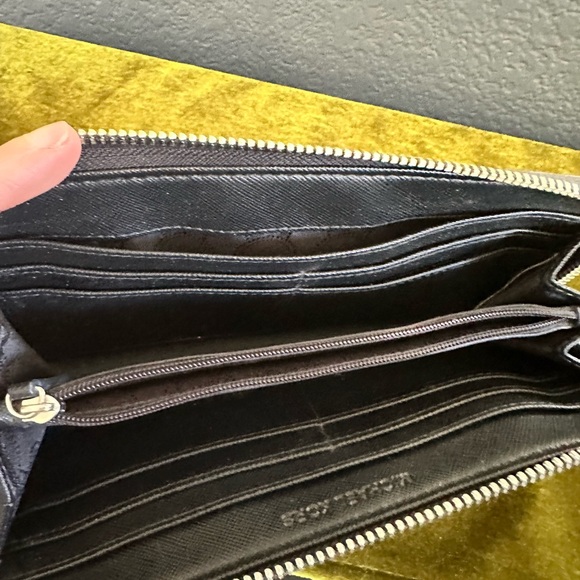 Michael Kors Gray Wallet - Picture 4 of 4